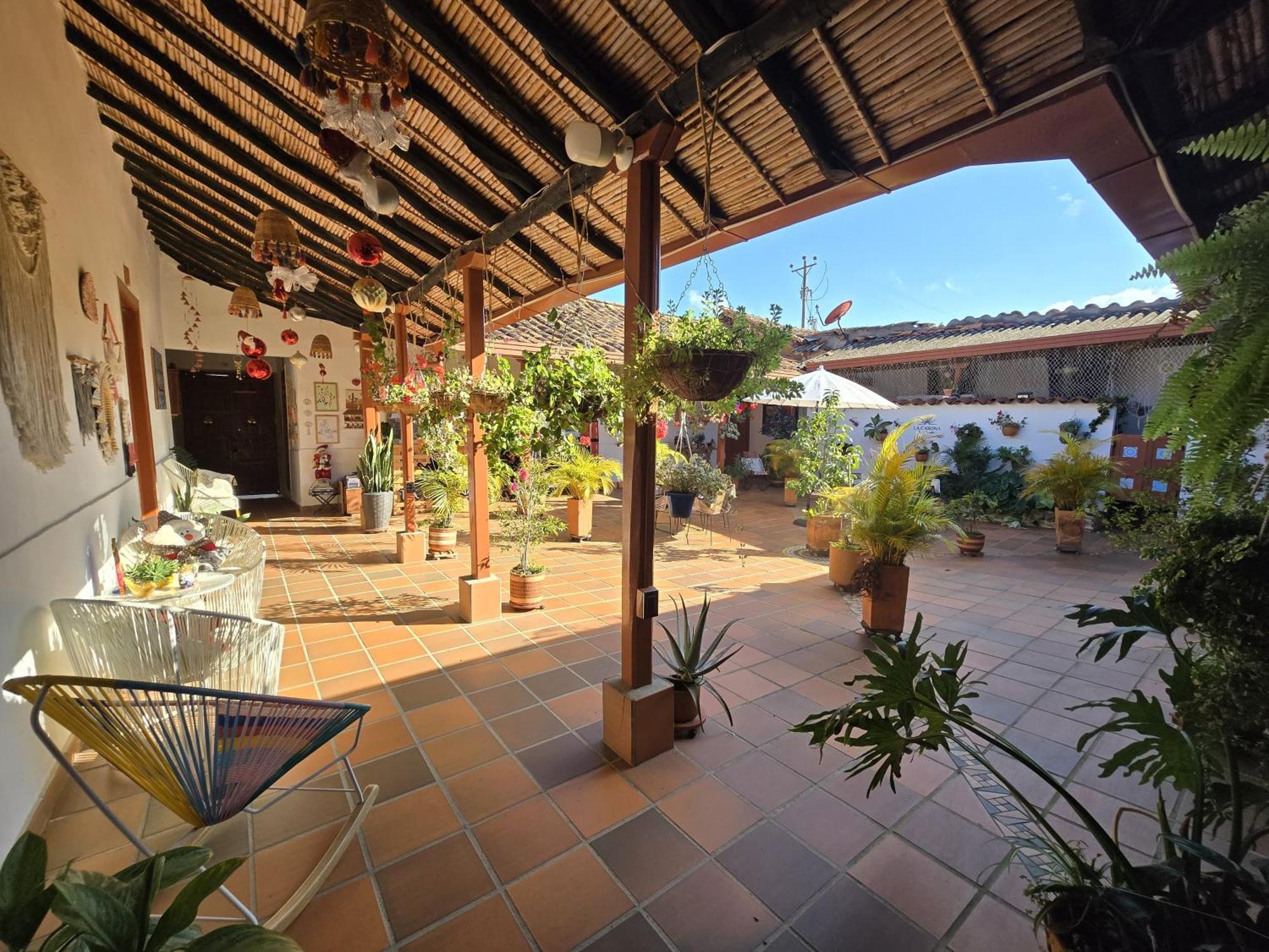 La Casona Espacio Bonito 사포토카 외부 사진