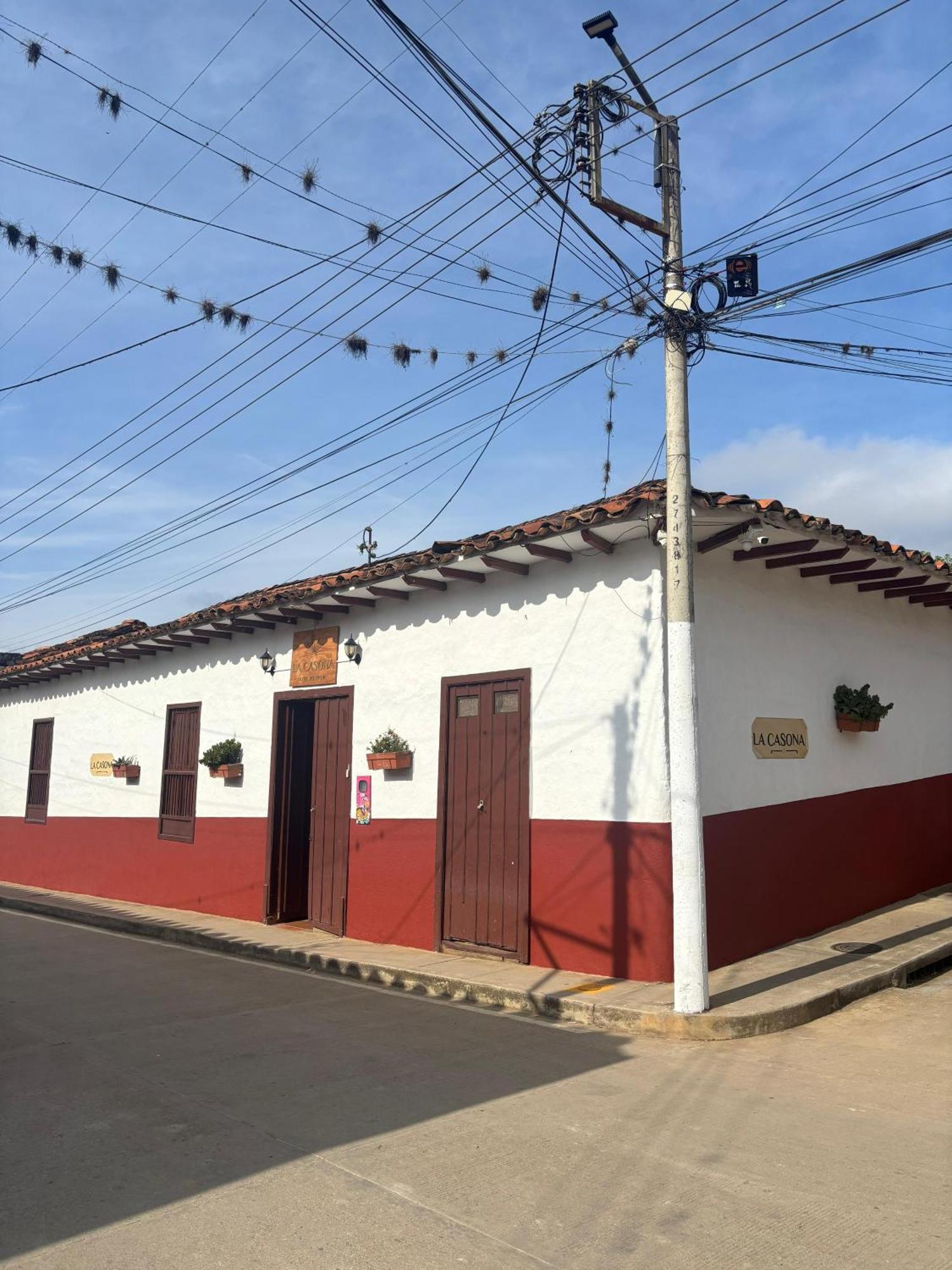 La Casona Espacio Bonito 사포토카 외부 사진